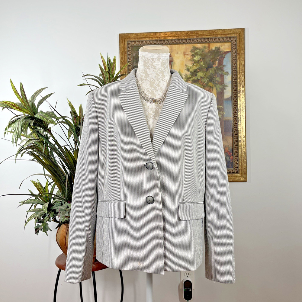 Kasper Womens Blazer Size 14 Black White Pinstripe 2 Button Career Jacket